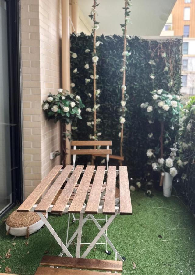 Spacieux Appart Terrasse Metro Hopital 4Pers Wifi วีลุชวีฟ ภายนอก รูปภาพ